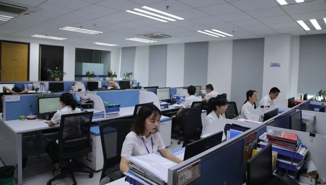 “十心”實(shí)不易，三年不尋常