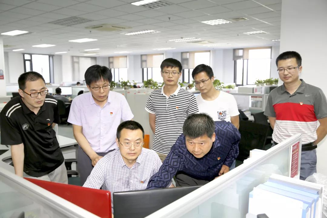 【最美兵裝人&lt;28&gt;】二〇八所某新型步槍系統(tǒng)創(chuàng)新團(tuán)隊(duì)：“槍”先一步天地寬