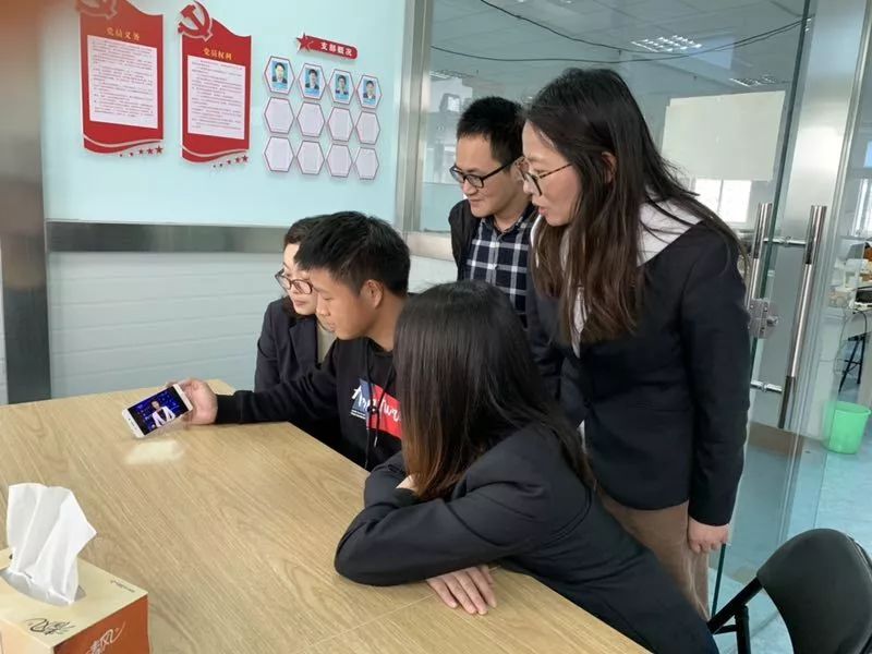 “兵裝心青年”熱議習(xí)總書記對(duì)青年的寄語(yǔ)