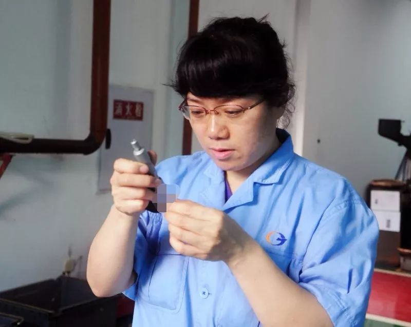 【最美兵裝人&lt;30&gt;】長(zhǎng)江電工周克容：盛開(kāi)的“科研玫瑰”
